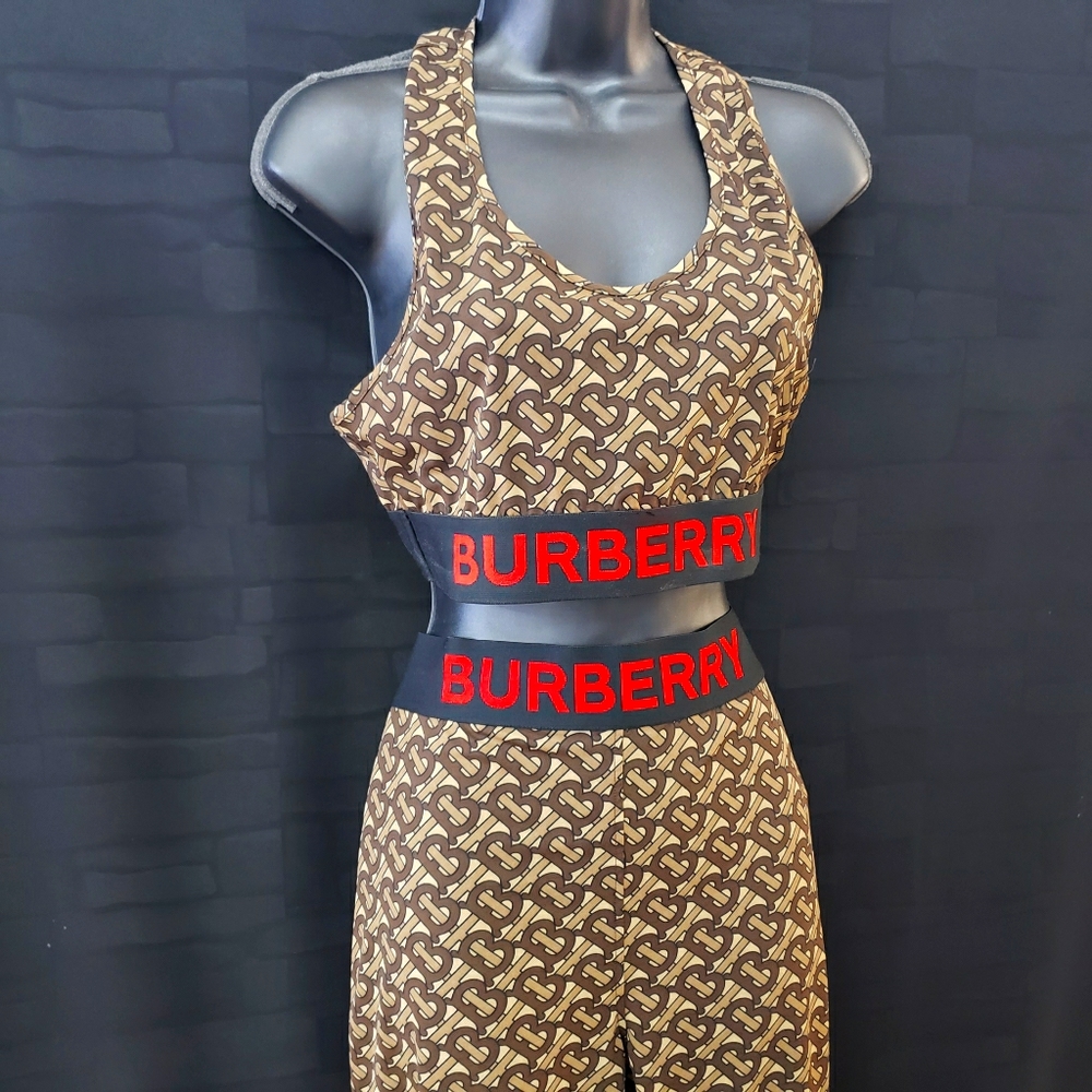 Burberry Large 2p Sportswear Active wear yoga